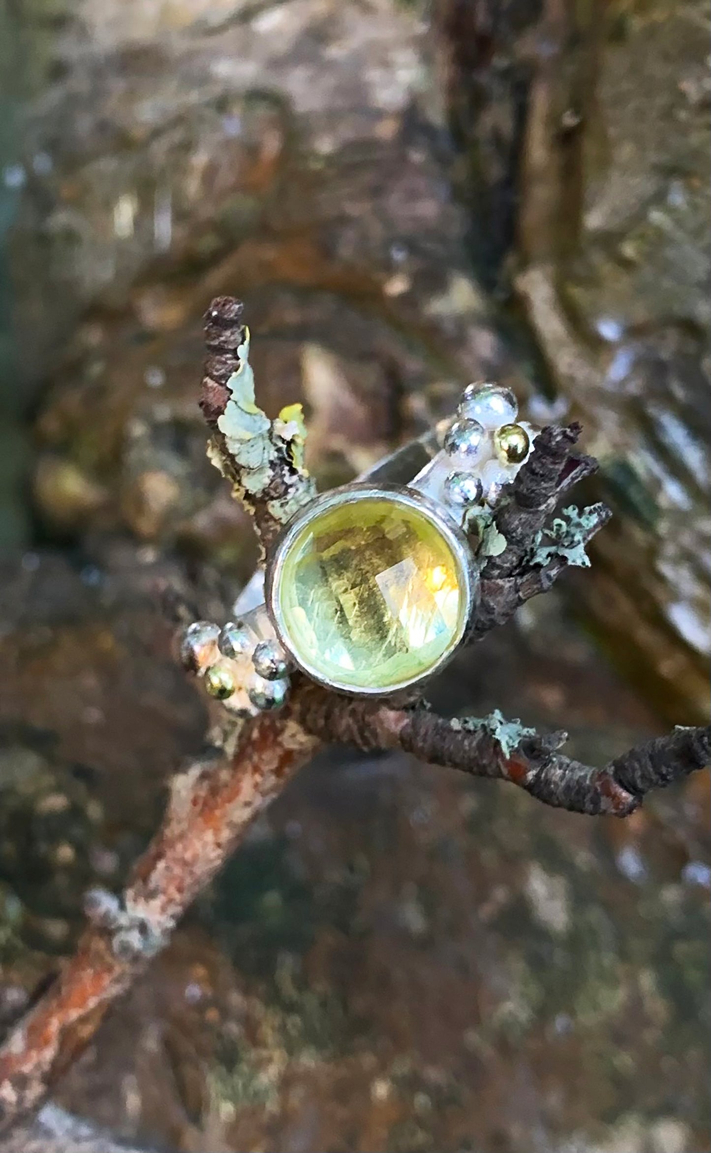 Lemon quartz berry ring