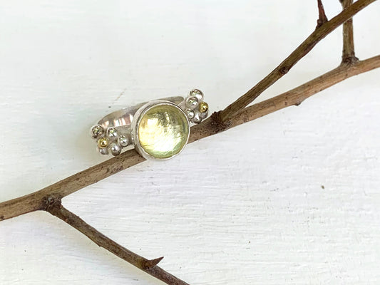 Lemon quartz berry ring